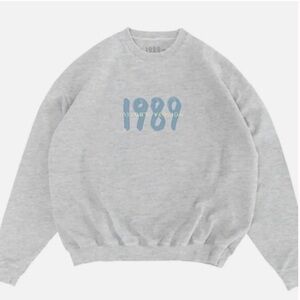 Taylor Swift 1989 (Taylor’s Version) Spotify Fan’s First Crewneck Sweatshirt S